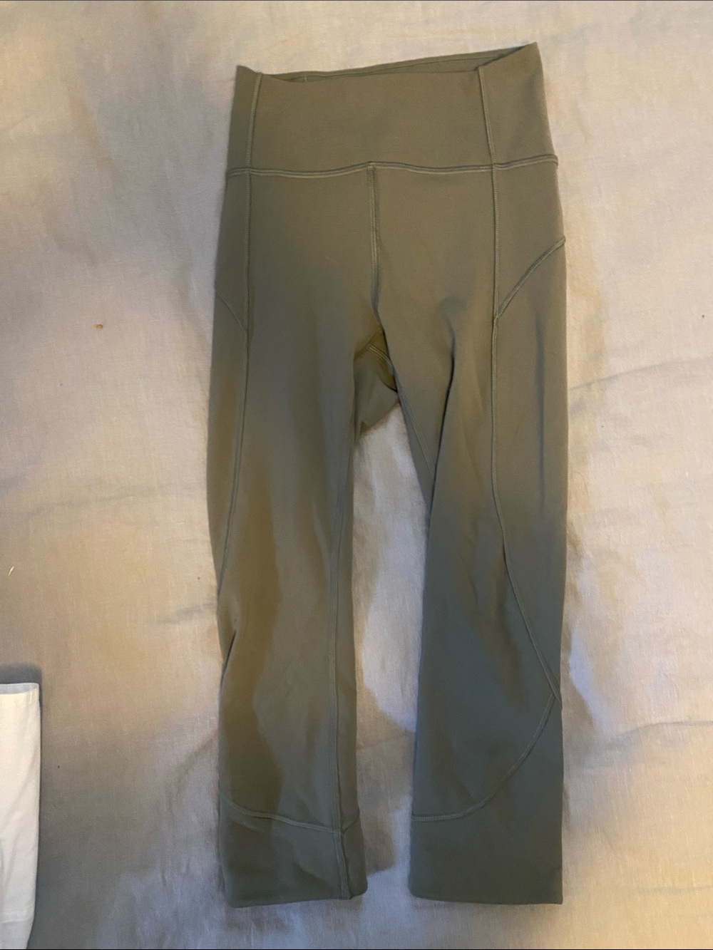 LULULEMON ALIGN womens High-Waist Olive Green Capri leggings